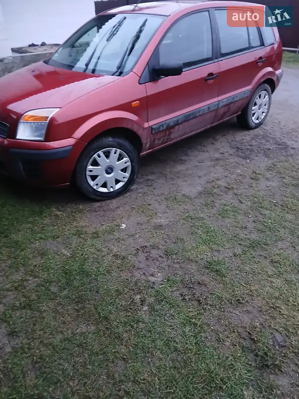Хэтчбек Ford Fusion 2007 в 
