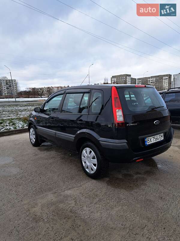 Хэтчбек Ford Fusion 2009 в Нетешине