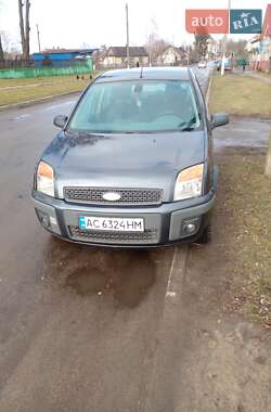 Седан Ford Fusion 2008 в Луцке