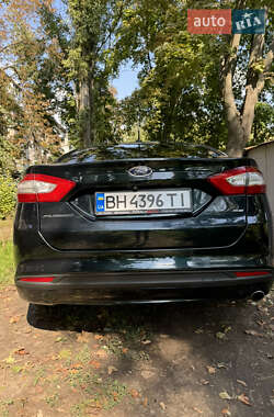 Седан Ford Fusion 2013 в Одессе