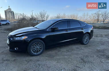 Седан Ford Fusion 2015 в Одесі