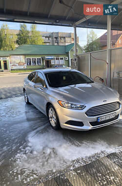 Ford Fusion 2014