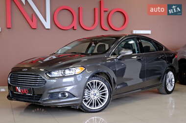 Седан Ford Fusion 2016 в Одесі