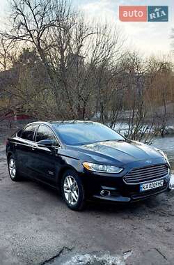 Ford Fusion 2015