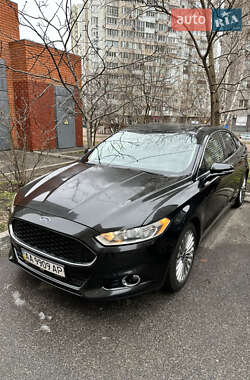 Седан Ford Fusion 2014 в Києві