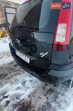 Хэтчбек Ford Fusion 2007 в 