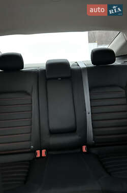 Седан Ford Fusion 2012 в 