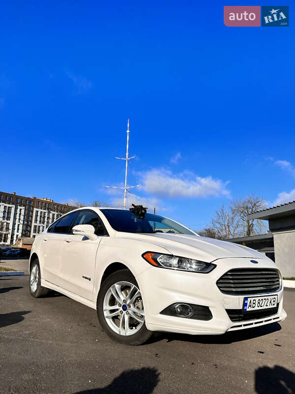 Ford Fusion 2015