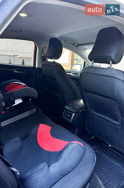 Седан Ford Fusion 2015 в Виннице