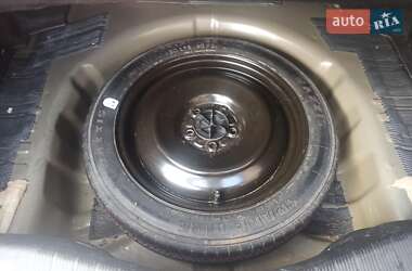 Седан Ford Fusion 2013 в 