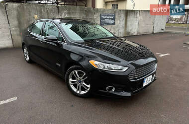 Седан Ford Fusion 2014 в 
