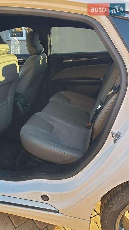 Седан Ford Fusion 2016 в Харькове фото 12 Седан Ford Fusion 2016 в Харькове