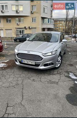 Седан Ford Fusion 2015 в Києві