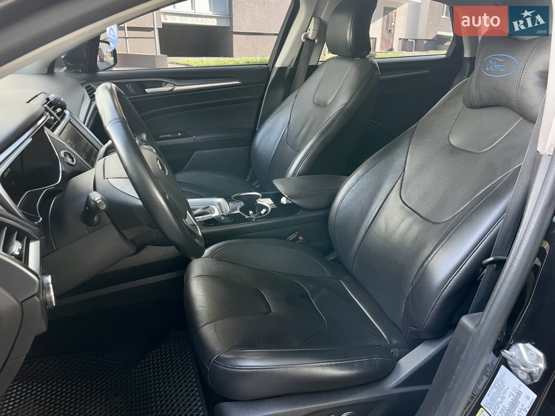 2015 Ford Fusion - мініатюра 16
