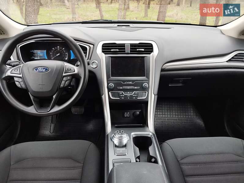 Седан Ford Fusion 2018 в Запорожье