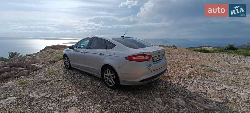 Седан Ford Fusion 2013 в Киеве фото 6 Седан Ford Fusion 2013 в Киеве