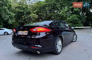 Седан Ford Fusion 2015 в Львові