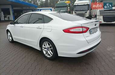 Седан Ford Fusion 2013 в Киеве