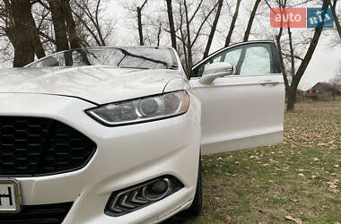 Седан Ford Fusion 2015 в Кобеляках