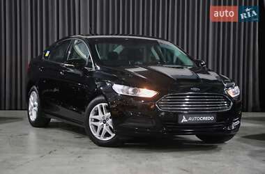 Седан Ford Fusion 2015 в Києві