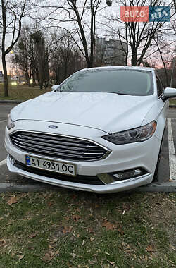 Седан Ford Fusion 2018 в 