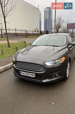 Седан Ford Fusion 2014 в Києві