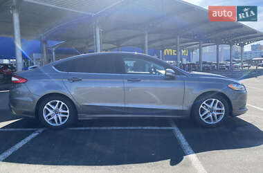 Ford Fusion 2014