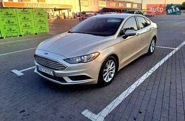 Седан Ford Fusion 2016 в Прилуках