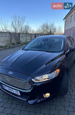 Седан Ford Fusion 2015 в 