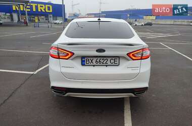 Седан Ford Fusion 2015 в Виннице