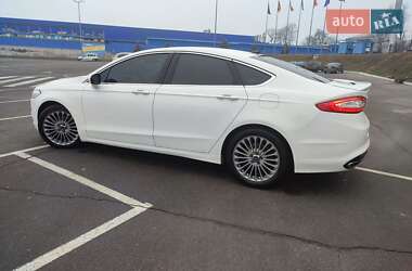 Седан Ford Fusion 2015 в Виннице