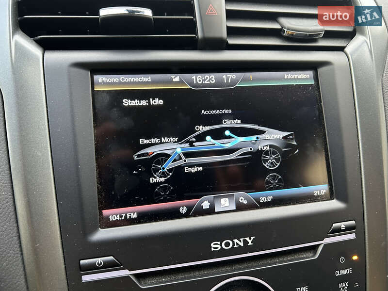Седан Ford Fusion 2014 в Львове