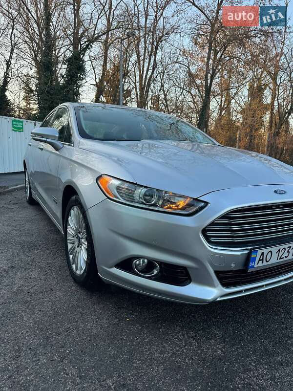 Седан Ford Fusion 2014 в Ужгороде фото 5 Седан Ford Fusion 2014 в Ужгороде