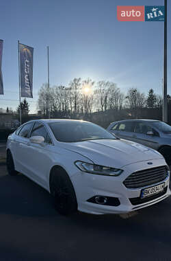 Седан Ford Fusion 2014 в 