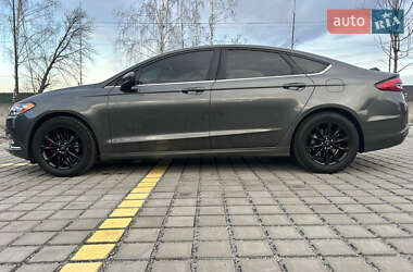 Седан Ford Fusion 2016 в Василькові