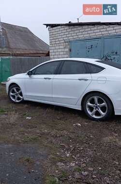 Седан Ford Fusion 2014 в 