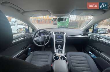 Седан Ford Fusion 2013 в Вишневому