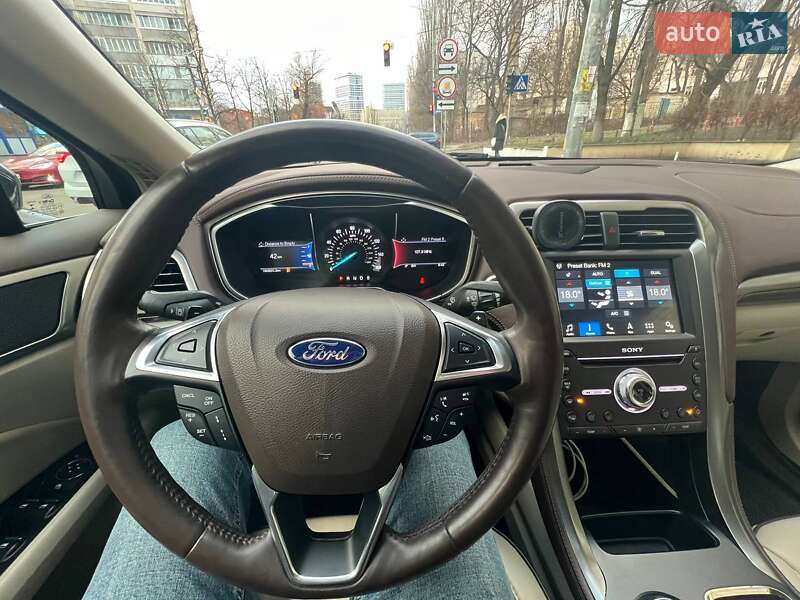 Седан Ford Fusion 2016 в Киеве