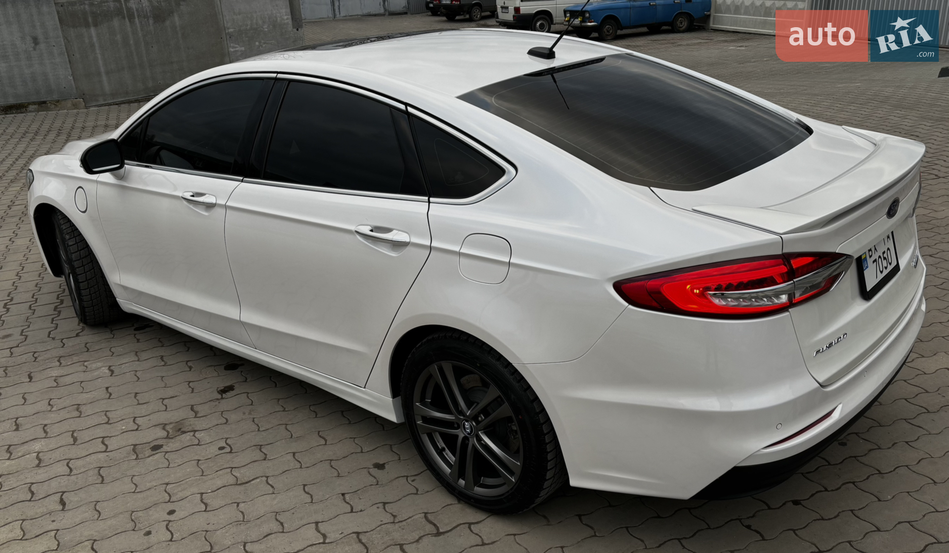 2020 Ford Fusion - мініатюра 12