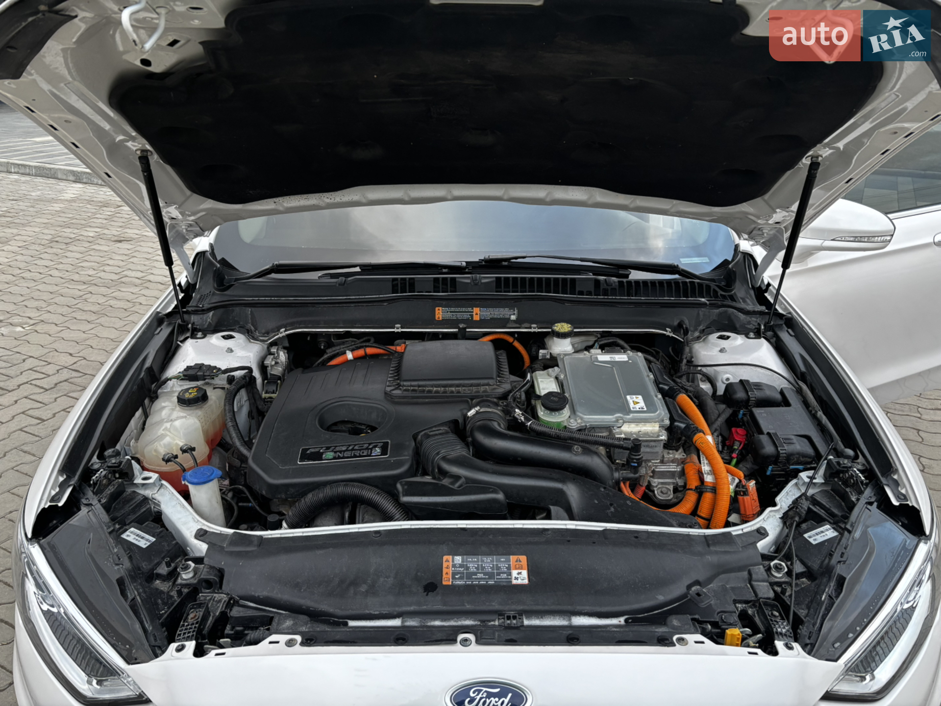 2020 Ford Fusion - мініатюра 25
