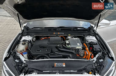 Седан Ford Fusion 2020 в 