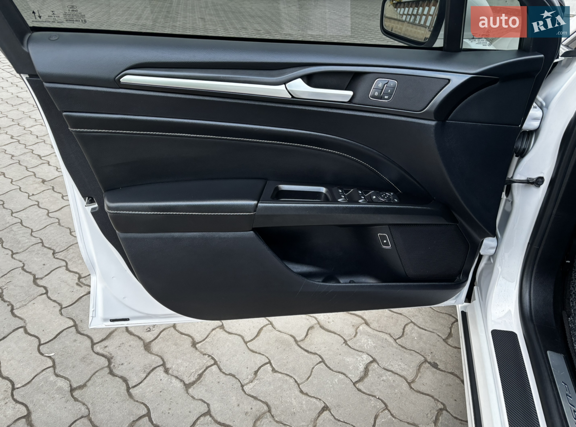2020 Ford Fusion - мініатюра 29