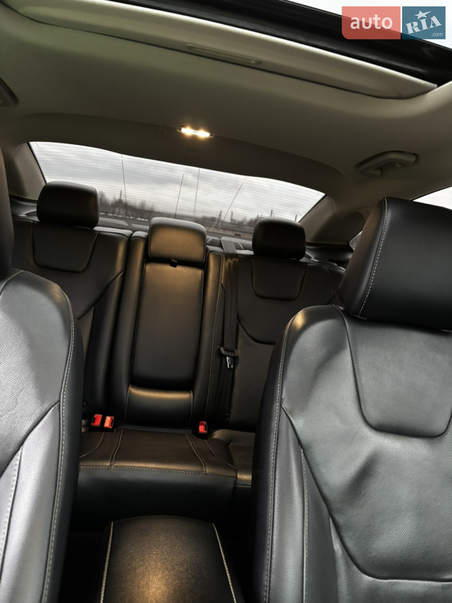 2020 Ford Fusion - мініатюра 41
