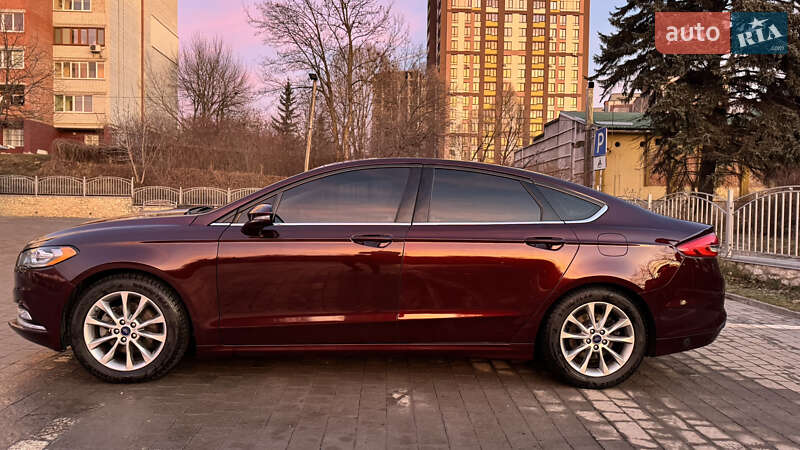 Седан Ford Fusion 2016 в Тернополі