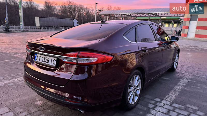 Седан Ford Fusion 2016 в Тернополі