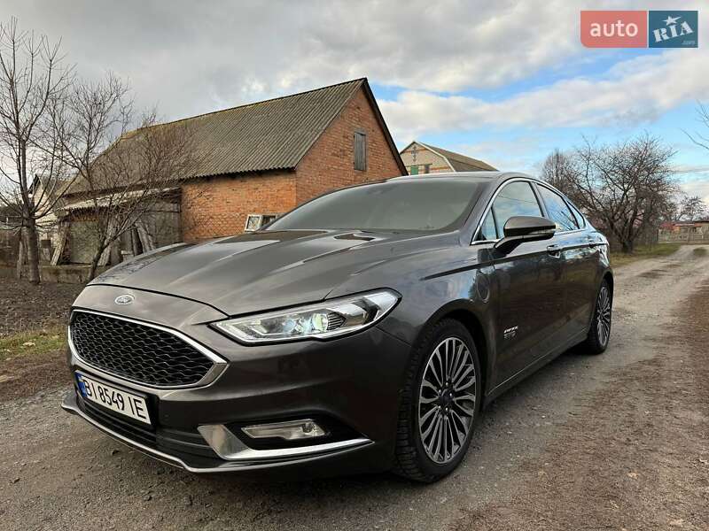 Седан Ford Fusion 2017 в Миргороде