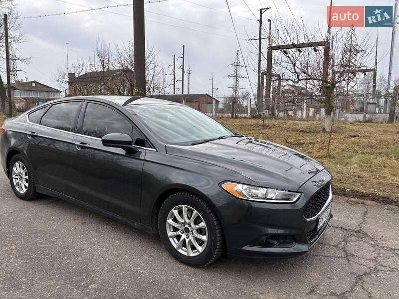 Ford Fusion 2015