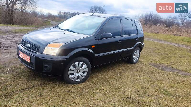 Хэтчбек Ford Fusion 2009 в Дубно