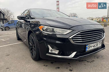 Седан Ford Fusion 2019 в Одессе