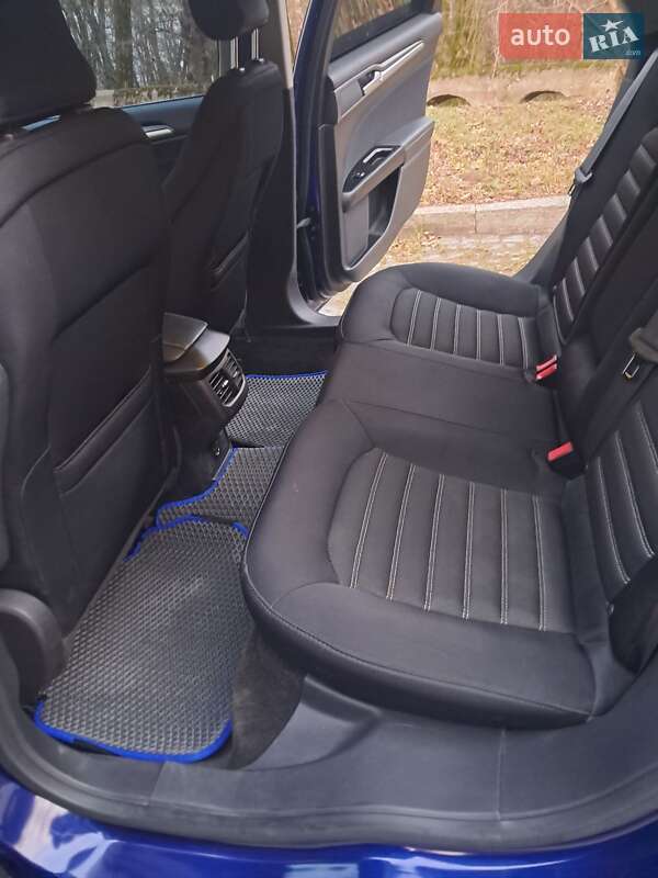 Седан Ford Fusion 2014 в Каневе фото 58 Седан Ford Fusion 2014 в Каневе